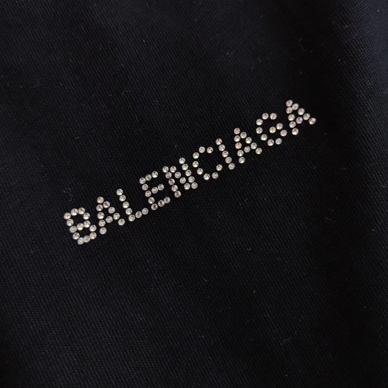 实拍细节图+尺码表 巴黎世家Balenciagg 新款前后中间字母烫钻短袖