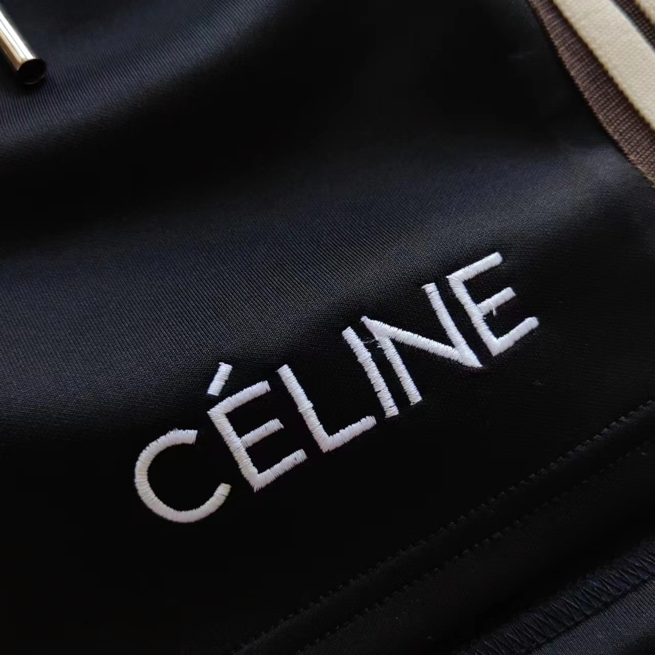 实拍细节图+尺码表 Celine/赛琳 24SS 侧边织带针织刺绣Logo短裤