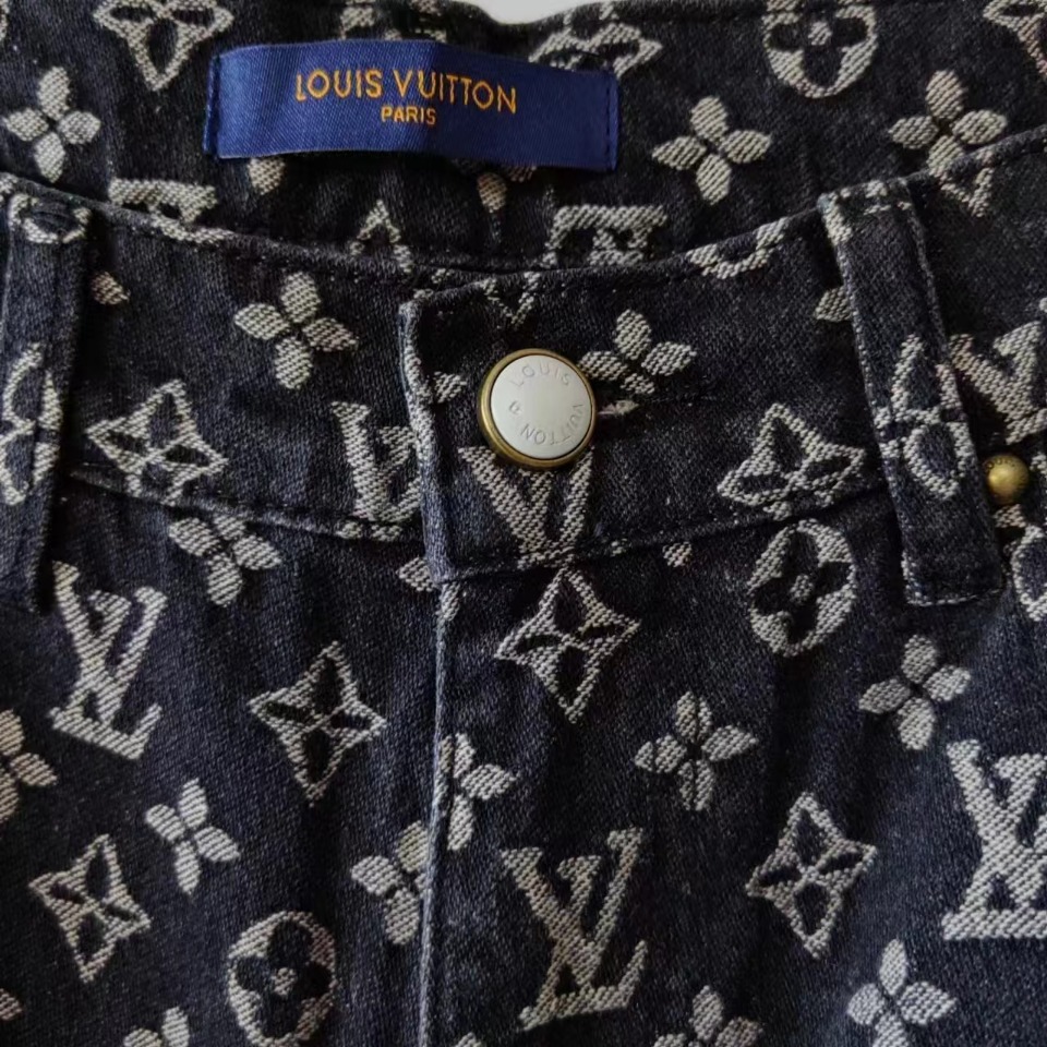 实拍细节图+尺码表 Louis Vuitton & LV路易威登满印简约满印提花logo牛仔裤