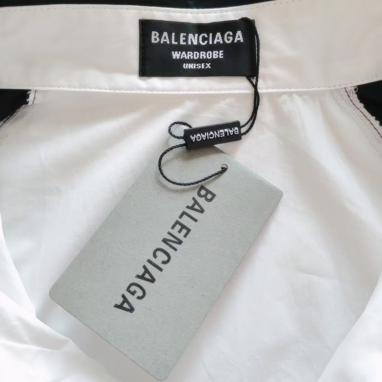 实拍细节图+尺码表 Balenciaga巴黎世家 24ss黑白撞色爆款刺绣蝙蝠插肩衫长袖衬衫