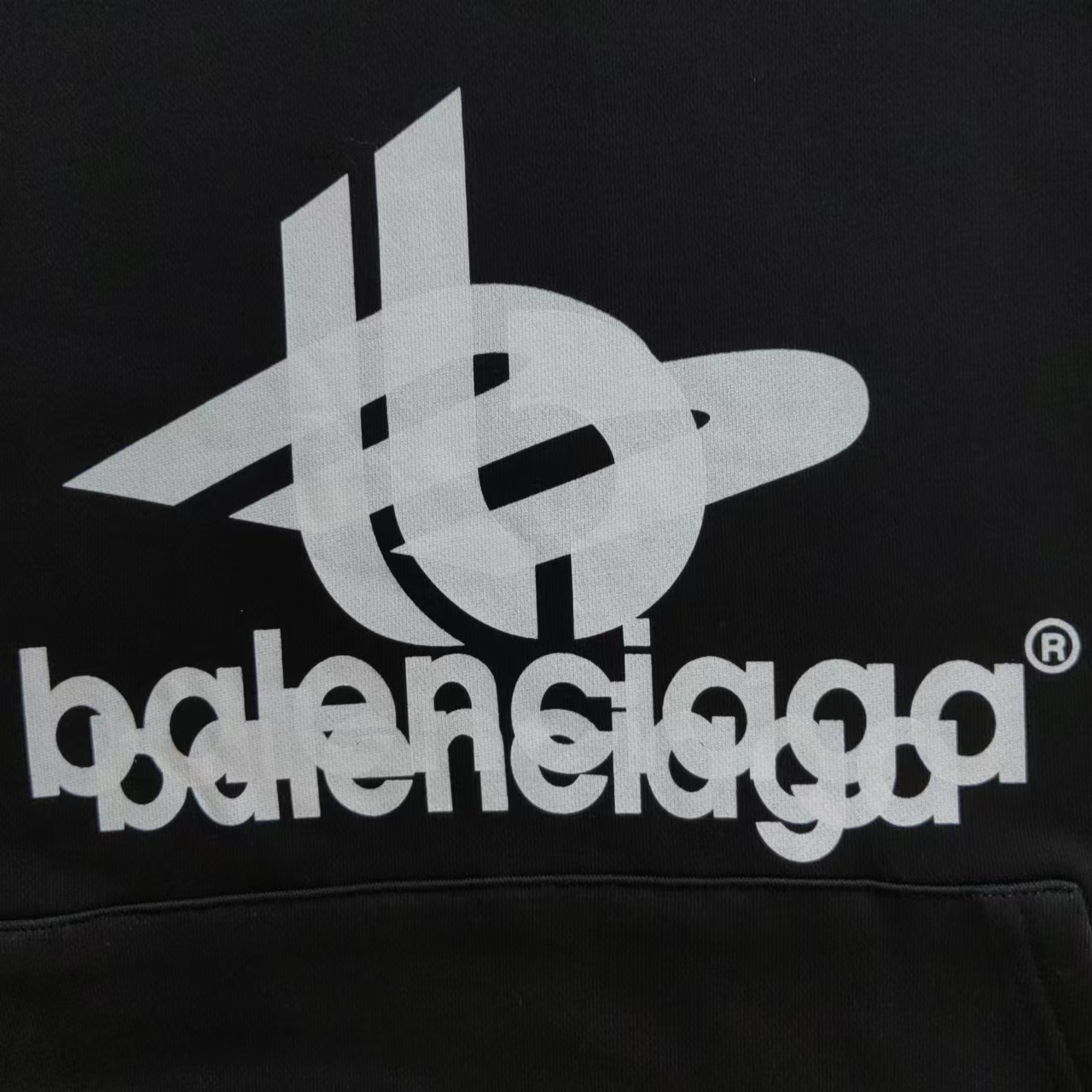 实拍细节图+尺码表 巴黎世家 Balenciaga 重影前后印花圆领卫衣