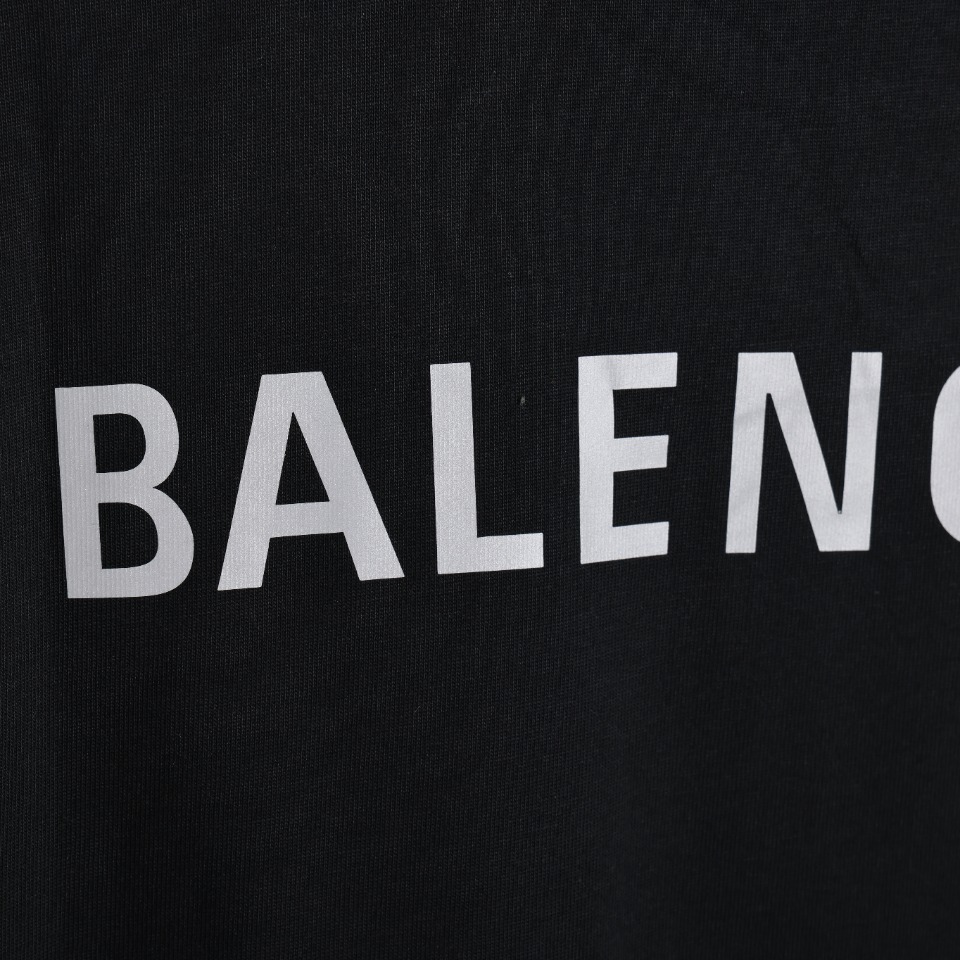 Balenciaga巴黎世家BLCG 24ss后背反光字母logo短袖T恤