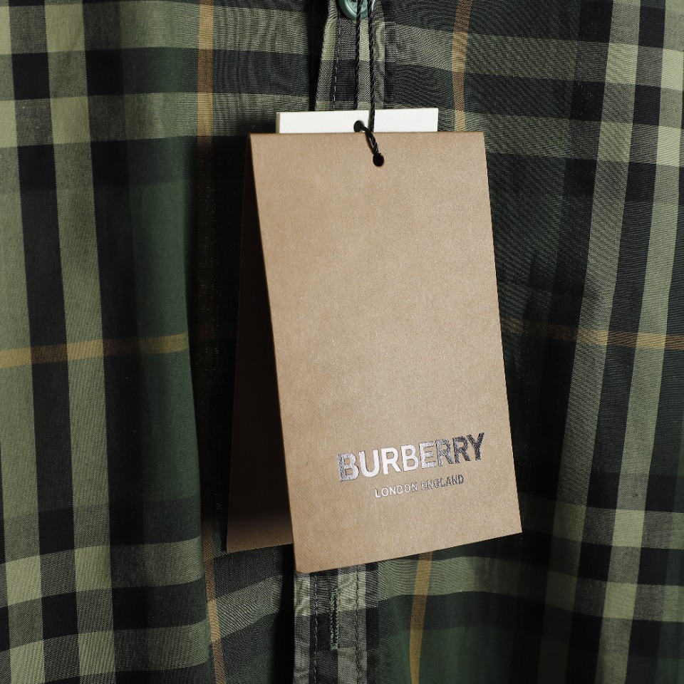 Burberry/巴宝莉经典元素条纹长袖衬衫 BBR品牌最具代表性经典条纹衬衣