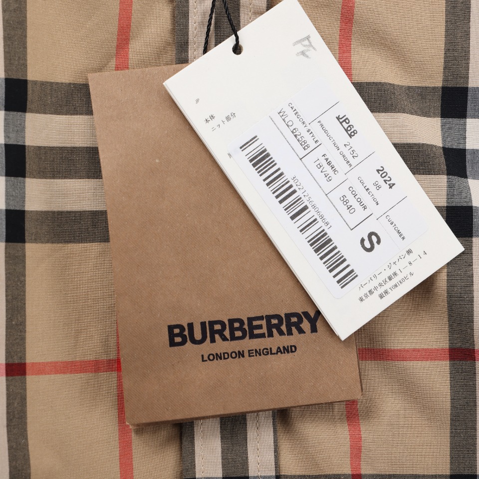 220 Burberry/巴宝莉经典元素条纹长袖衬衫 BBR品牌最具代表性经典条纹衬衣