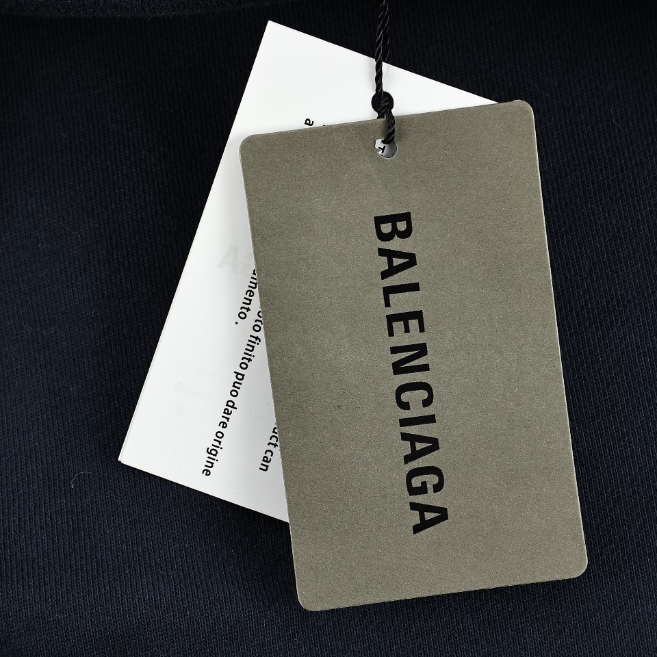 Balenciaga 巴黎世家 BLCG 23FW 拼接做旧重工牛仔裤