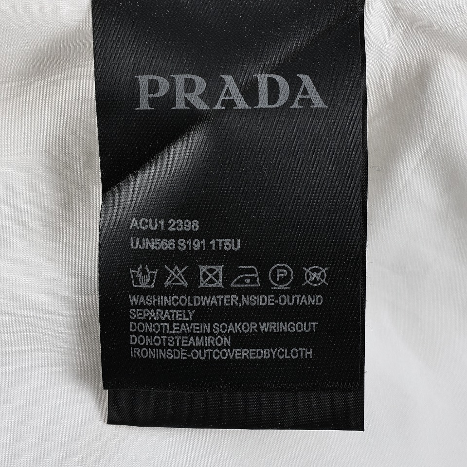 PRADA/普拉达PRD 24ss三角标口袋府绸长袖衬衫