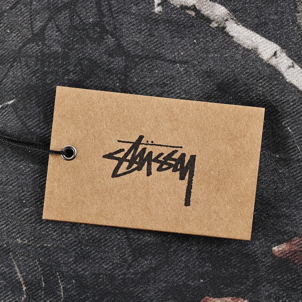 Stussy FW23斯图西假日系列 满印迷彩枫叶树枝直筒牛仔工装裤