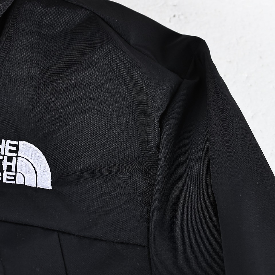 北面THE NORTH FACE 品牌Logo刺绣连帽毛领拉链羽绒服