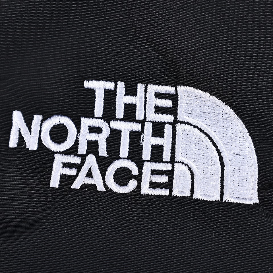 北面THE NORTH FACE 品牌Logo刺绣连帽毛领拉链羽绒服