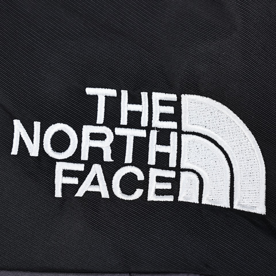 The North face 1990 TNF 23ss Mountain Gore-Tex 经典北面GTX排扣连帽夹克冲锋衣