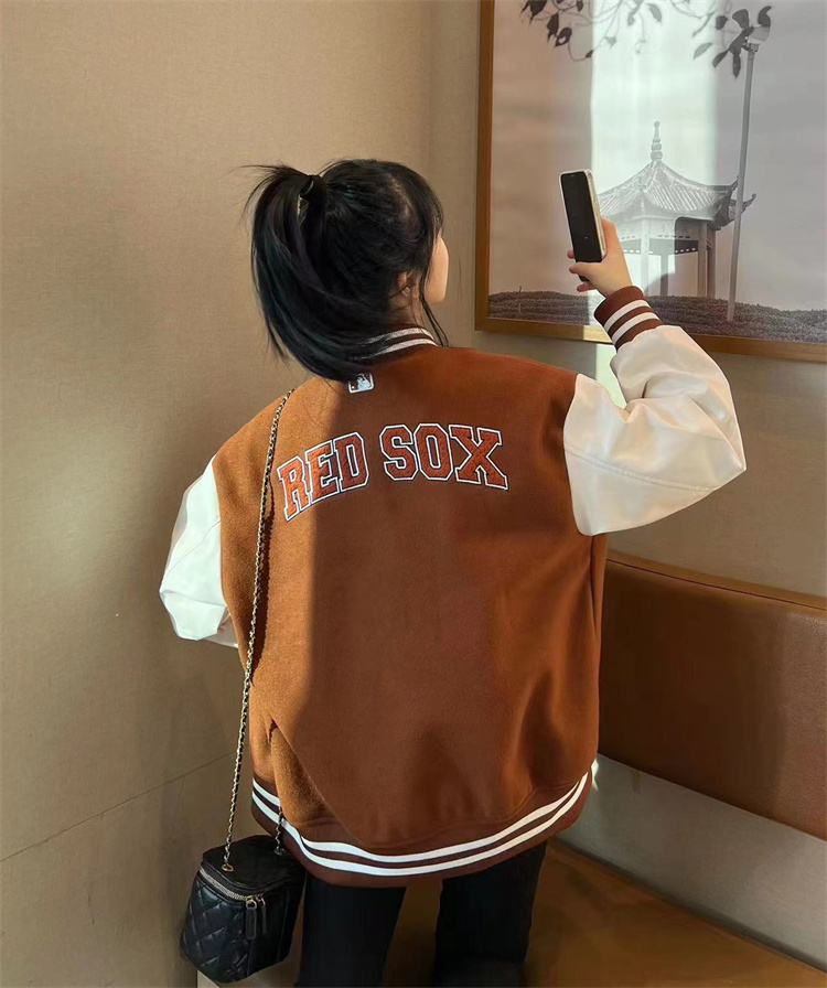 Luxurious MLB Baseball Jacket with Classic Logo Embroidery, Available in Various Colors and Sizes - 图片 9