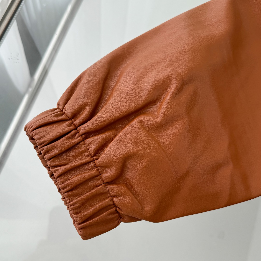 Fashion Jacket: Fendi Findi Findi, 2024 Autumn Leather Recreational Style, Lightweight & Wrinkle-Free. - 图片 7