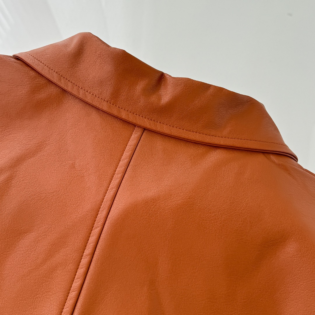 Fashion Jacket: Fendi Findi Findi, 2024 Autumn Leather Recreational Style, Lightweight & Wrinkle-Free. - 图片 8