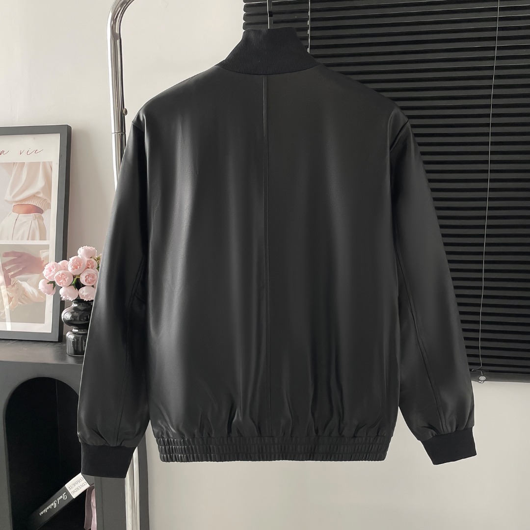 Fashion Jacket for Autumn 2024: CDC W215 by LOEWE LOI WEI - 图片 2