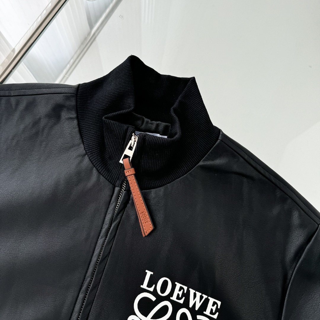 Fashion Jacket for Autumn 2024: CDC W215 by LOEWE LOI WEI - 图片 3