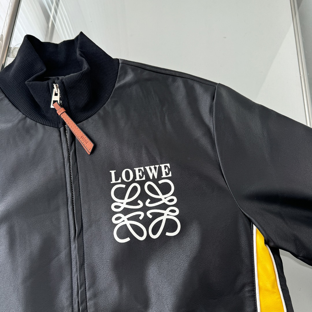 Fashion Jacket for Autumn 2024: CDC W215 by LOEWE LOI WEI - 图片 4