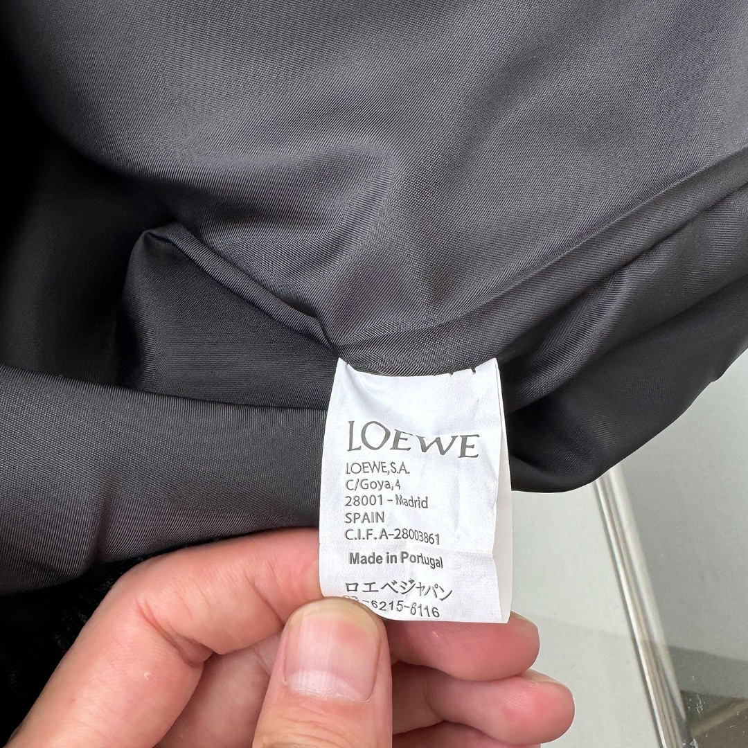 Fashion Jacket for Autumn 2024: CDC W215 by LOEWE LOI WEI - 图片 8