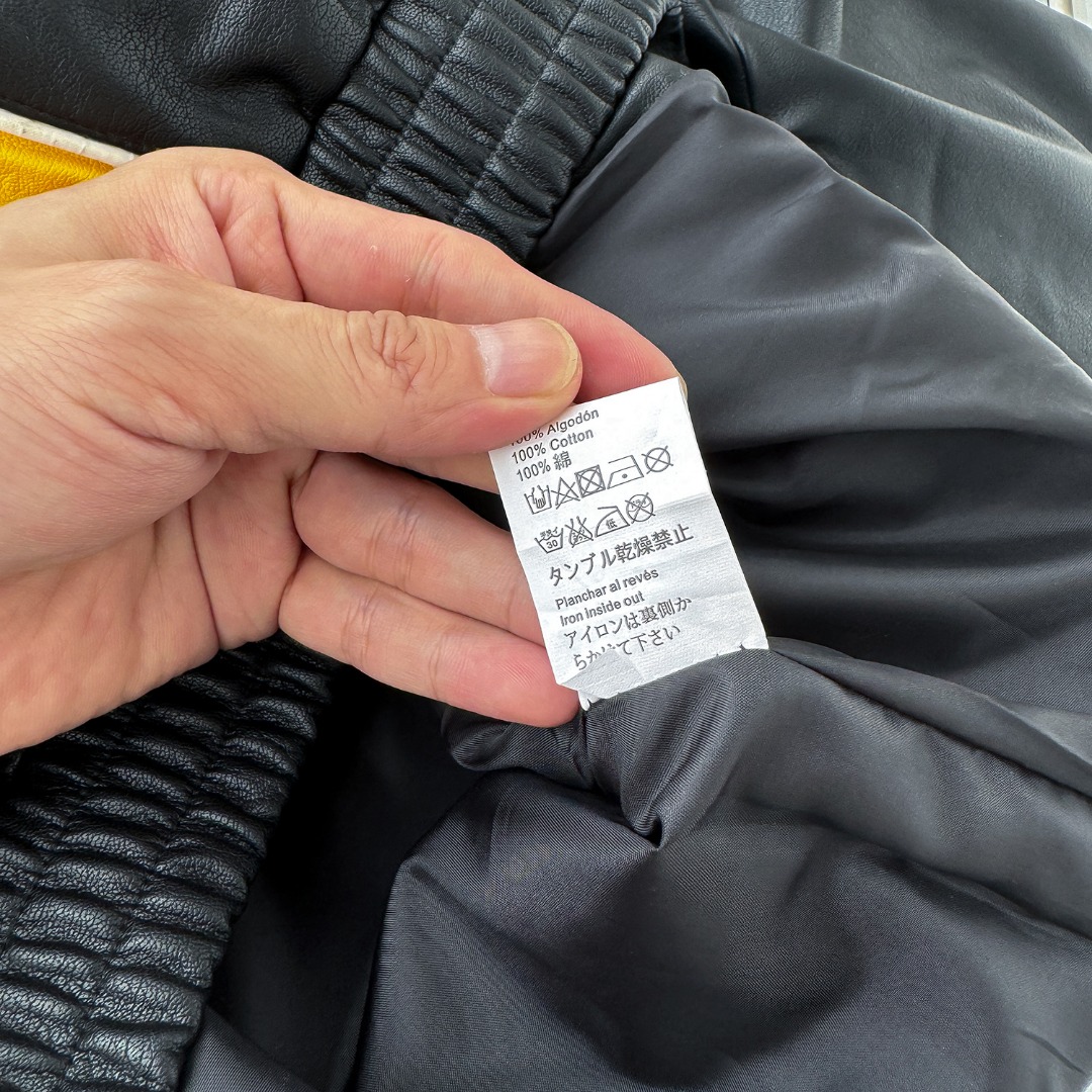 Fashion Jacket for Autumn 2024: CDC W215 by LOEWE LOI WEI - 图片 9