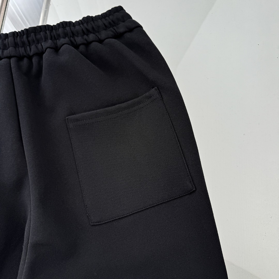 Fashion Summary: CDC W129 Celine Roman Gold-Coated Health Fabric in Black, Various Sizes - 图片 7