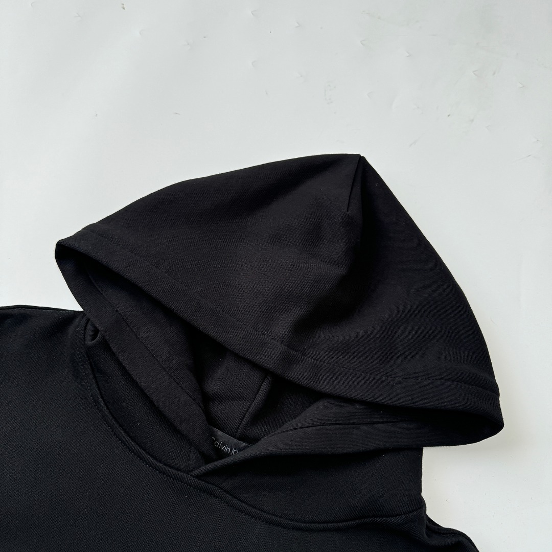 CDC W167: Embroidered CK Hoodie with Heavy Fabric and Detailed Design - 图片 3