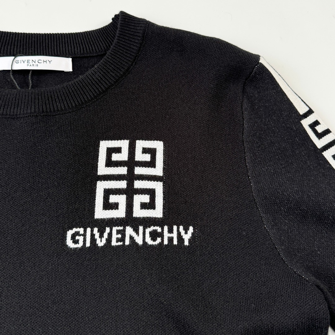 High-Quality Italian Fabric Sweaters and Shirts in Black – CDC M109 Collection - 图片 4