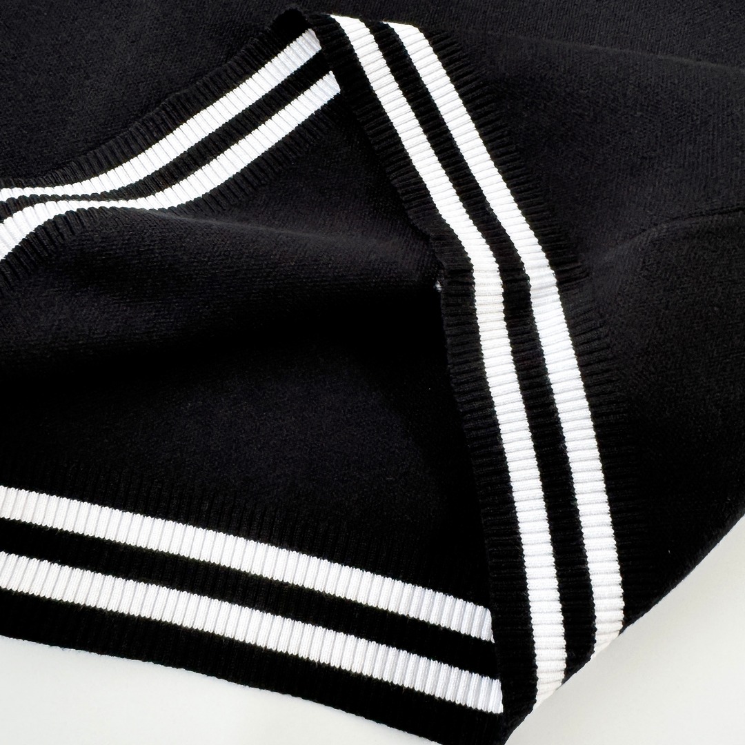 High-Quality Italian Fabric Sweaters and Shirts in Black – CDC M109 Collection - 图片 8