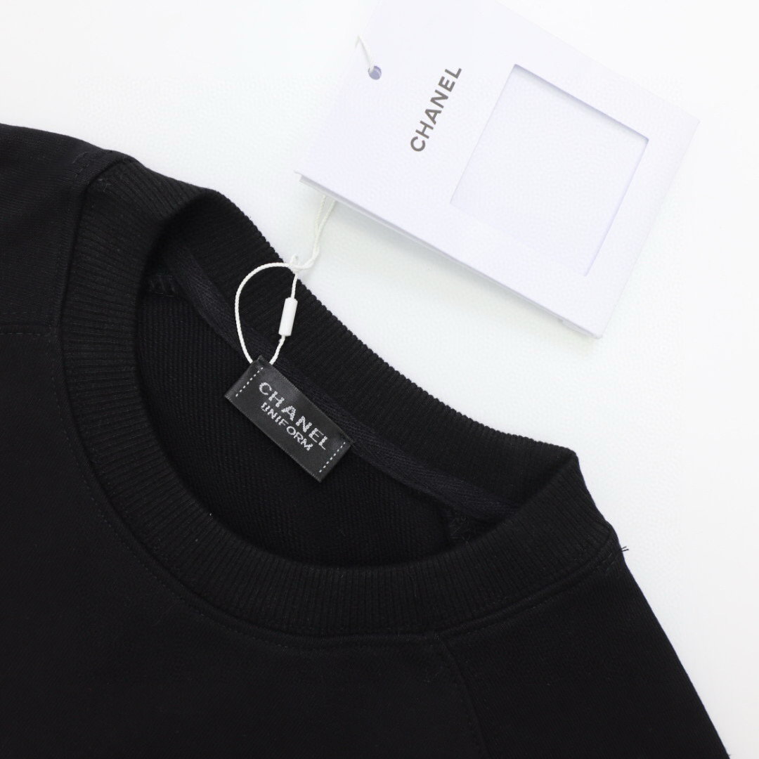 “High-Quality Cotton Clothing with Digital Printing in Black and White, Various Sizes Available” - 图片 3