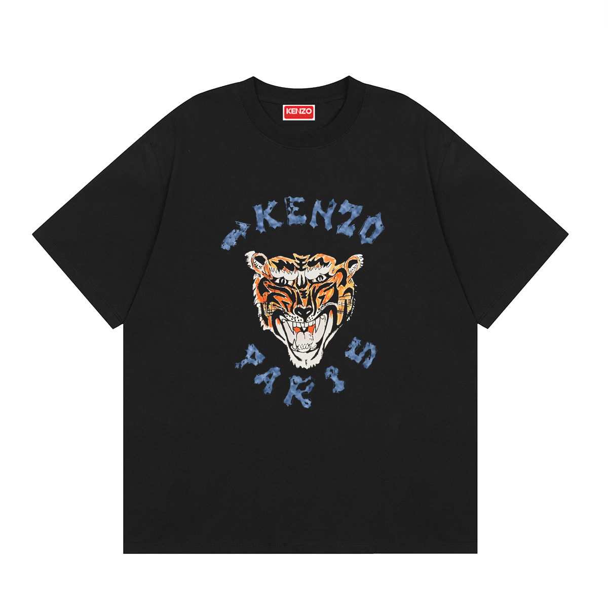 Camiseta extragrande KENZO DRAWN University Team. Colores: albaricoque, blanco, negro, azul marino. Tallas: M L XL XXL.…