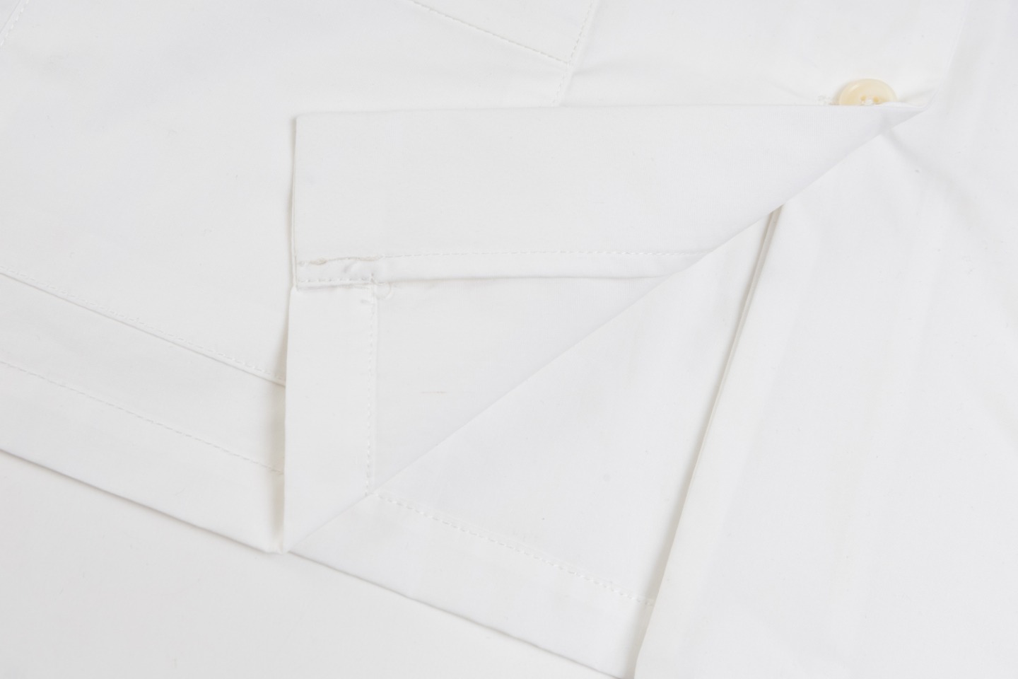 Miu Miu 24FW Handbags Collection: White, Gender-Neutral, Custom-Made Sets - 图片 9