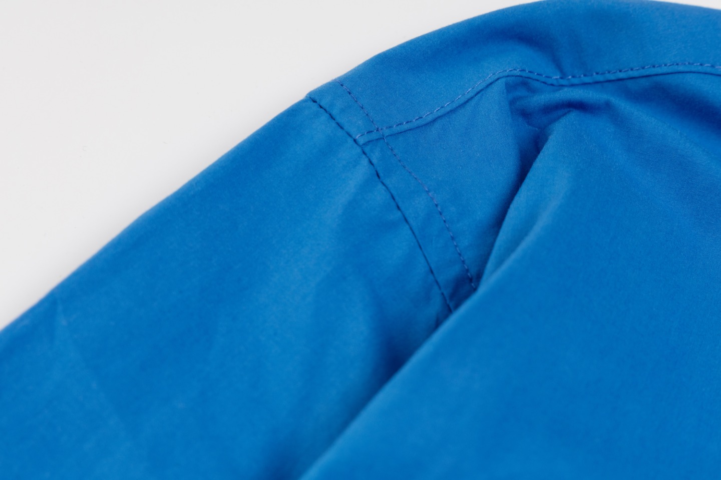 “288DB Handbags: Miu Miu Blue Thin Shirt in Various Sizes” - 图片 8