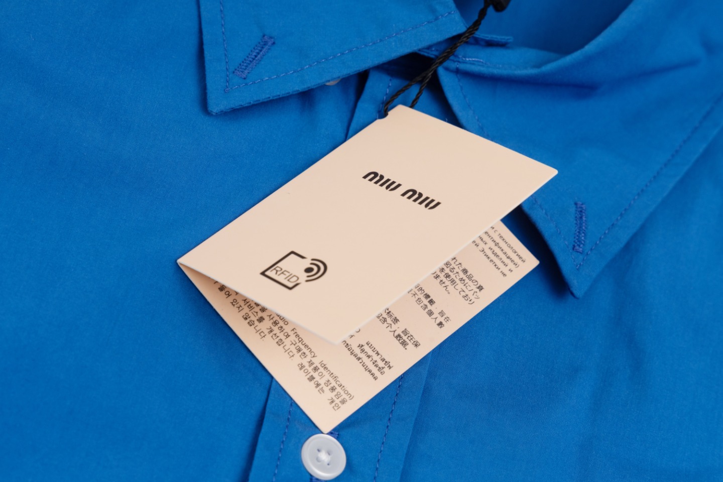 “288DB Handbags: Miu Miu Blue Thin Shirt in Various Sizes” - 图片 5