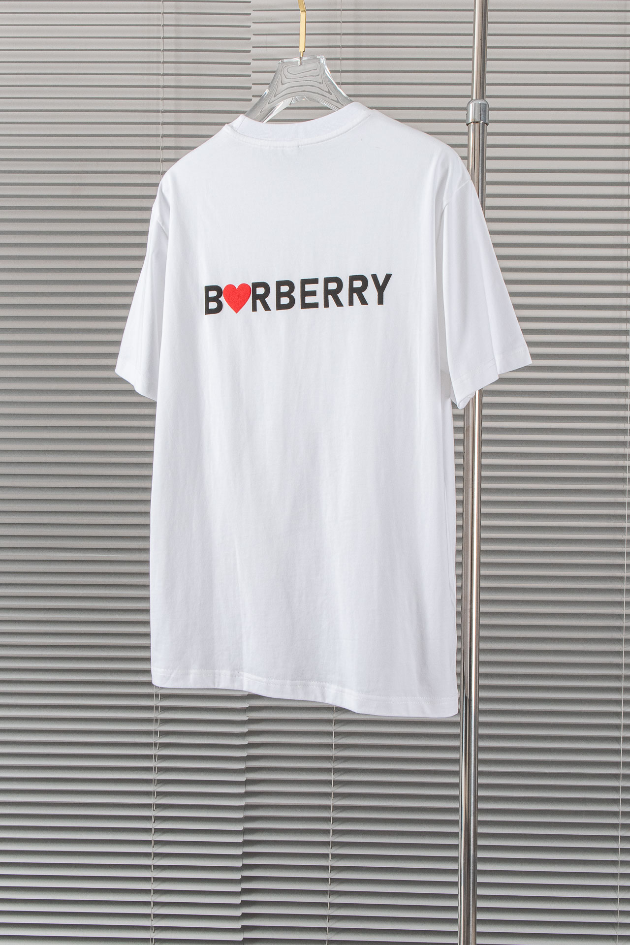 New#巴宝莉2024SS圆领短袖T恤客供进口100%棉面料以天然植物纤维提炼出来手感柔软穿着舒适完全不
