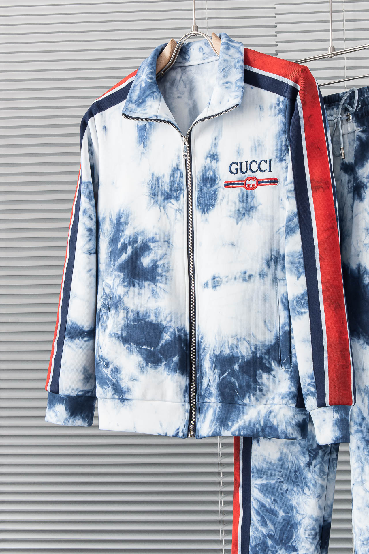 NEW#G1️古驰Gucci24ss休闲运动套装外套+裤子微阔版型潮流时尚感轻松拥有不挑人的好穿看起来很