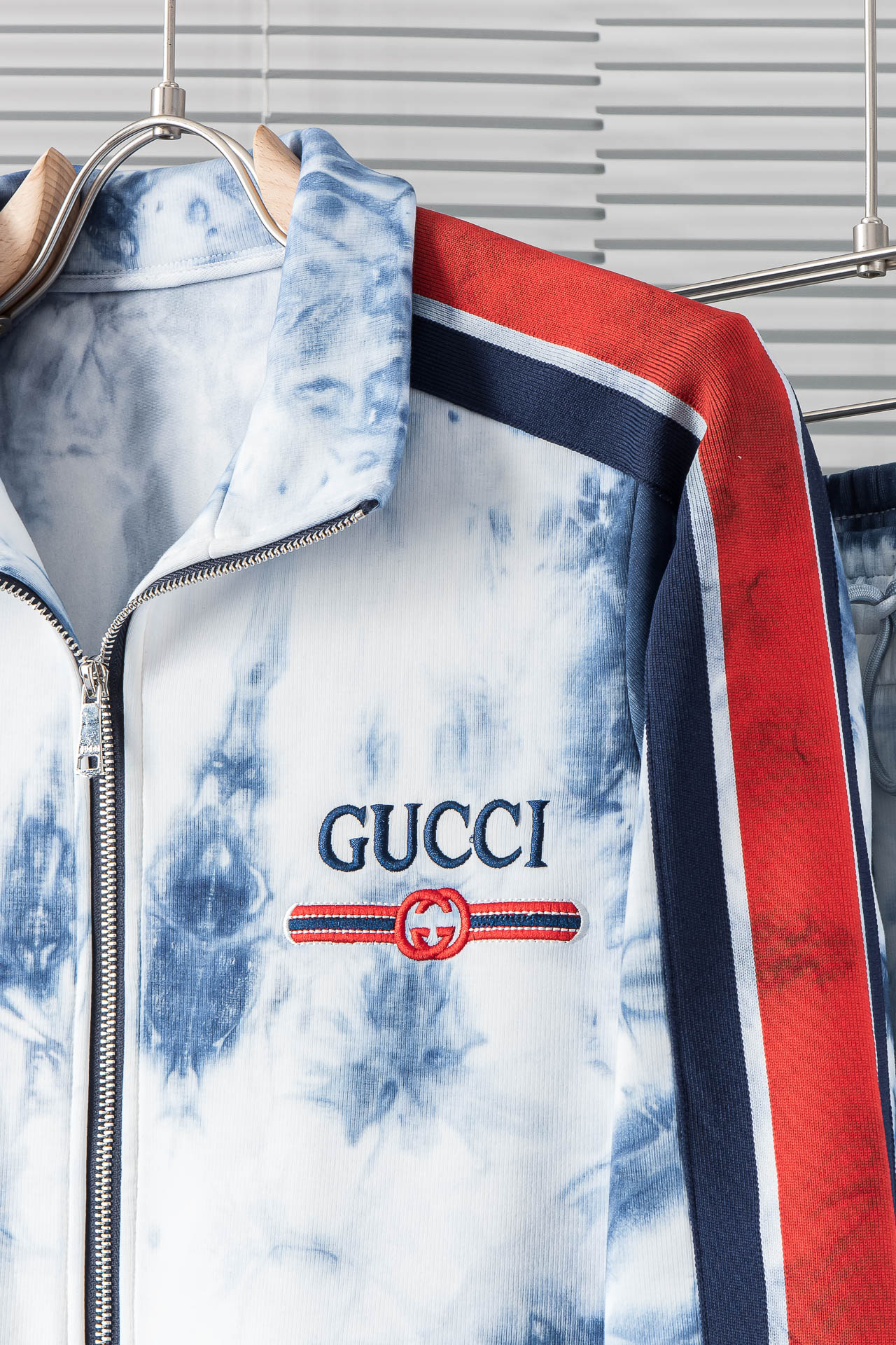 NEW#G1️古驰Gucci24ss休闲运动套装外套+裤子微阔版型潮流时尚感轻松拥有不挑人的好穿看起来很