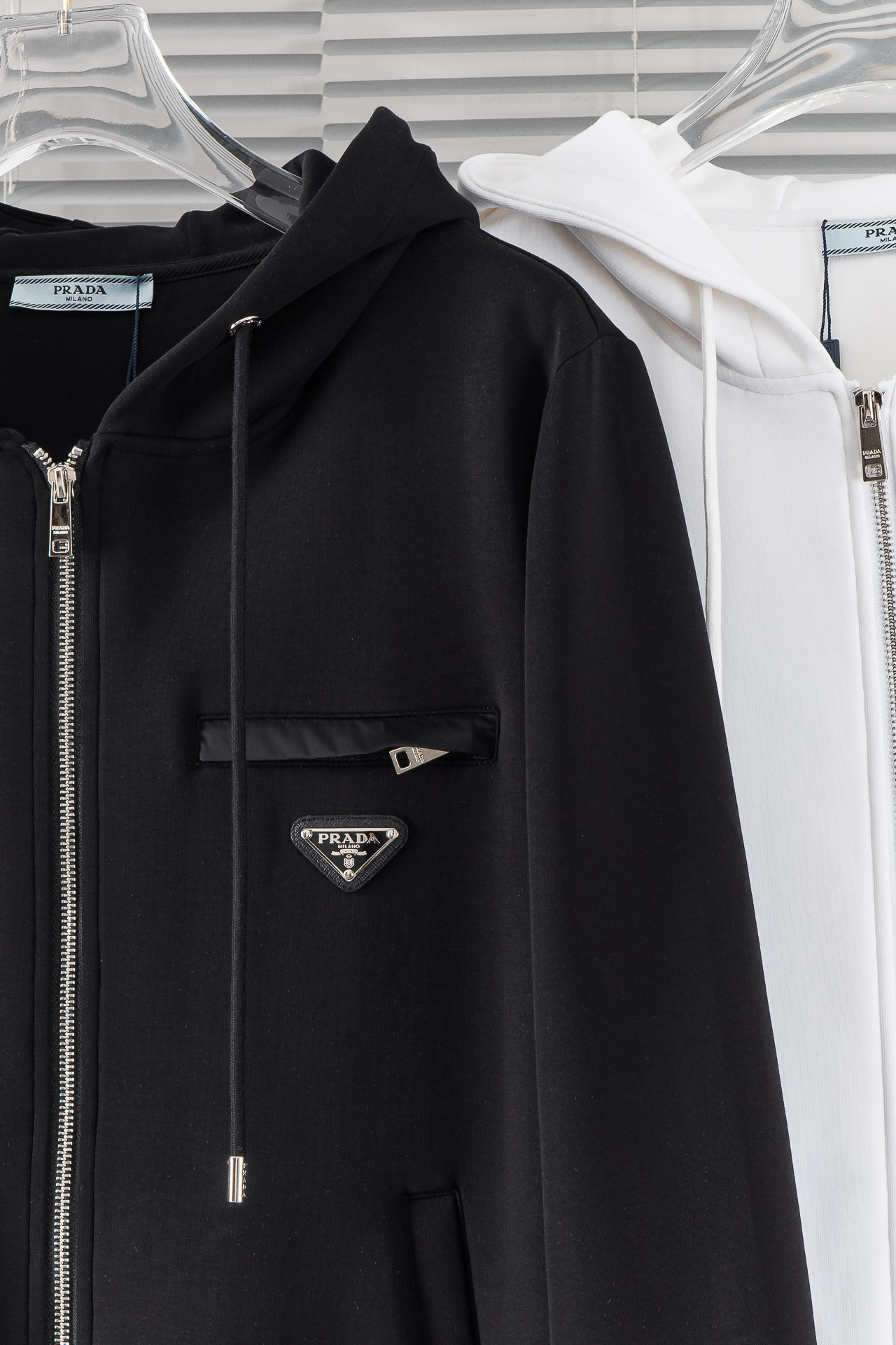 New# 。PR*＊ ADA 25FW太空棉布拉链连帽卫衣拉链夹克外套# 这款帽衫采用了客供定制的380