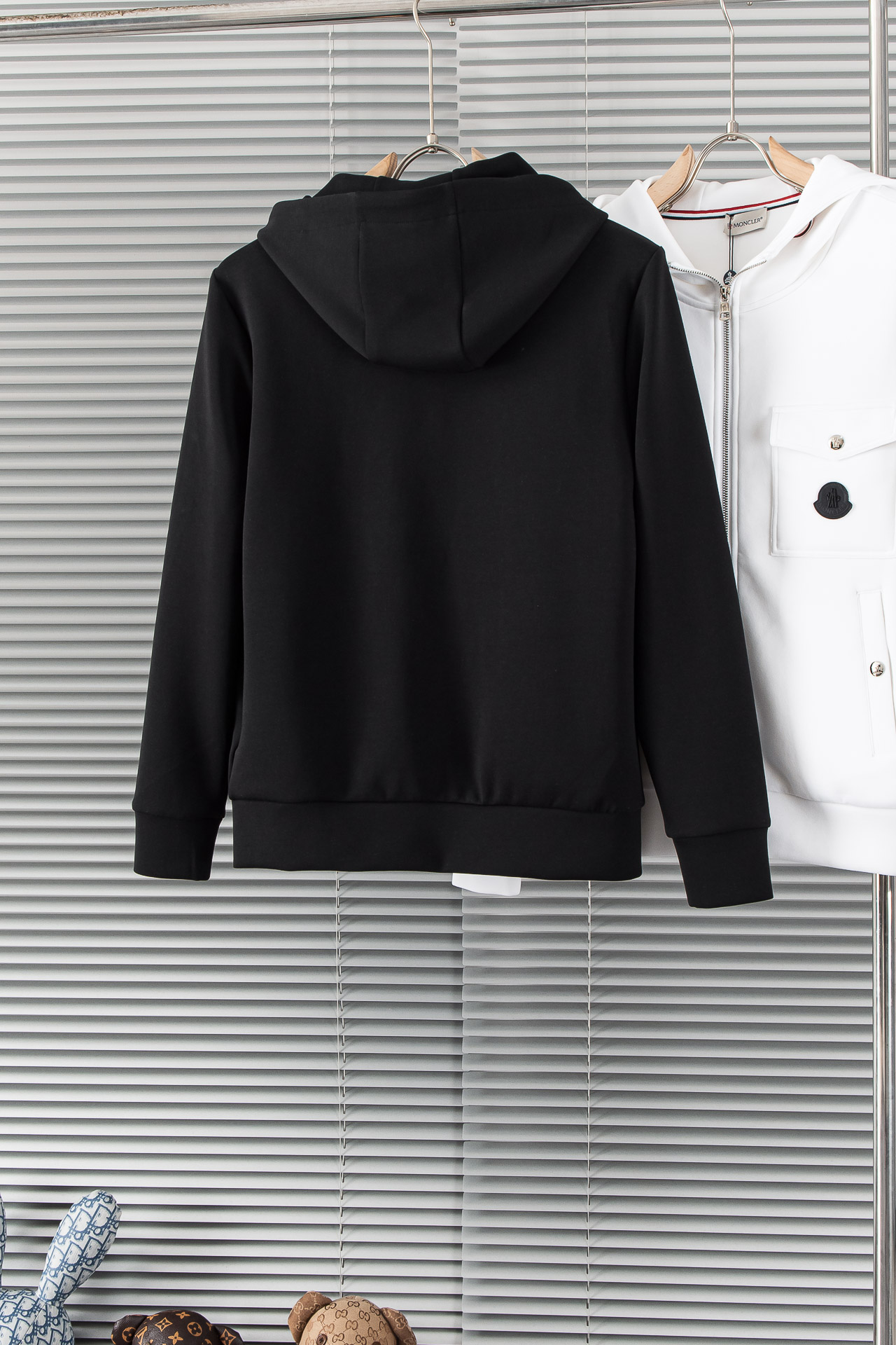 New# 。MONC** LER 蒙口 2025//连帽休闲太空棉夹克外套# 主料:棉、聚酯纤维、氨纶混