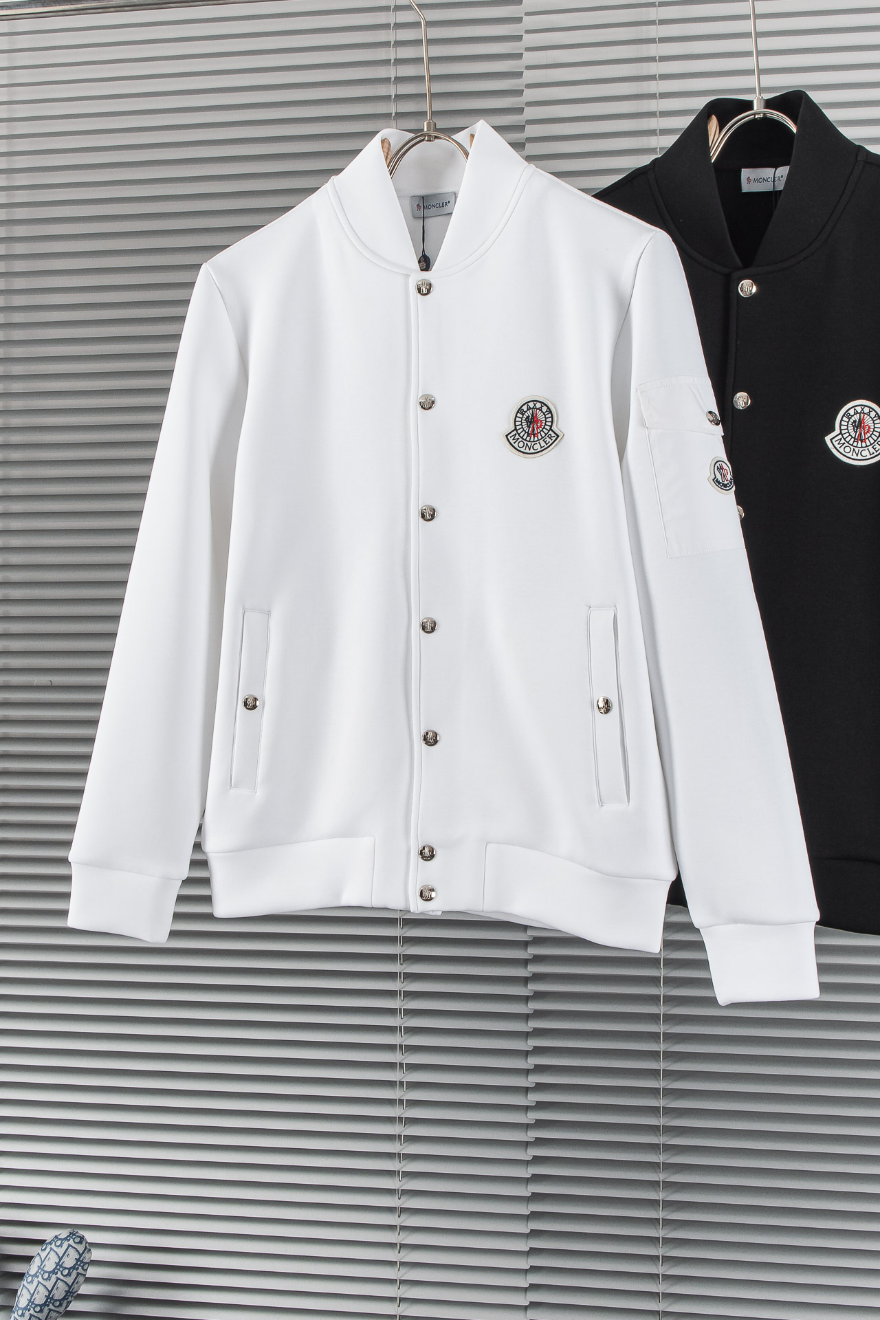 New# 。 MONC** LER 蒙口2025//连帽休闲太空棉夹克外套# 面料:棉➕聚酯纤维➕氨纶混