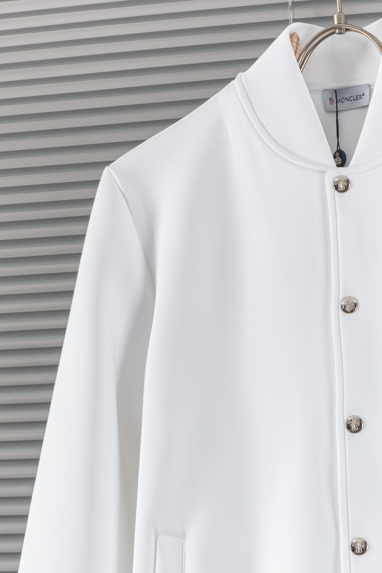 New# 。 MONC** LER 蒙口2025//连帽休闲太空棉夹克外套# 面料:棉➕聚酯纤维➕氨纶混