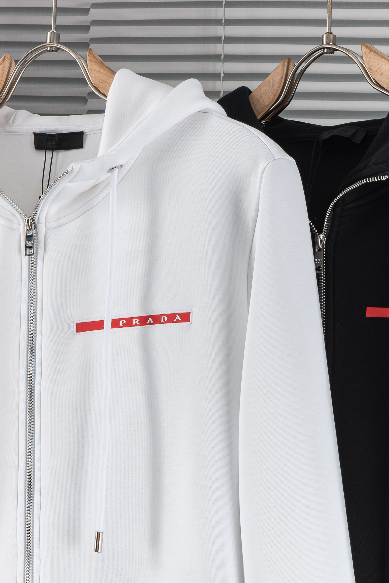 New# 。PR*＊ ADA 25FW太空棉布拉链连帽卫衣拉链夹克外套# 这款帽衫采用了客供定制的380