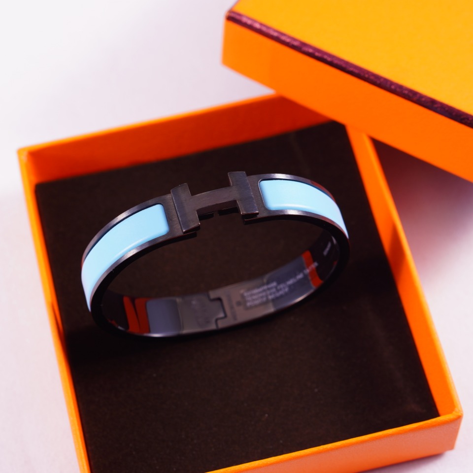 Hermès 爱马仕H家磨砂渐蓝黑武士H手镯