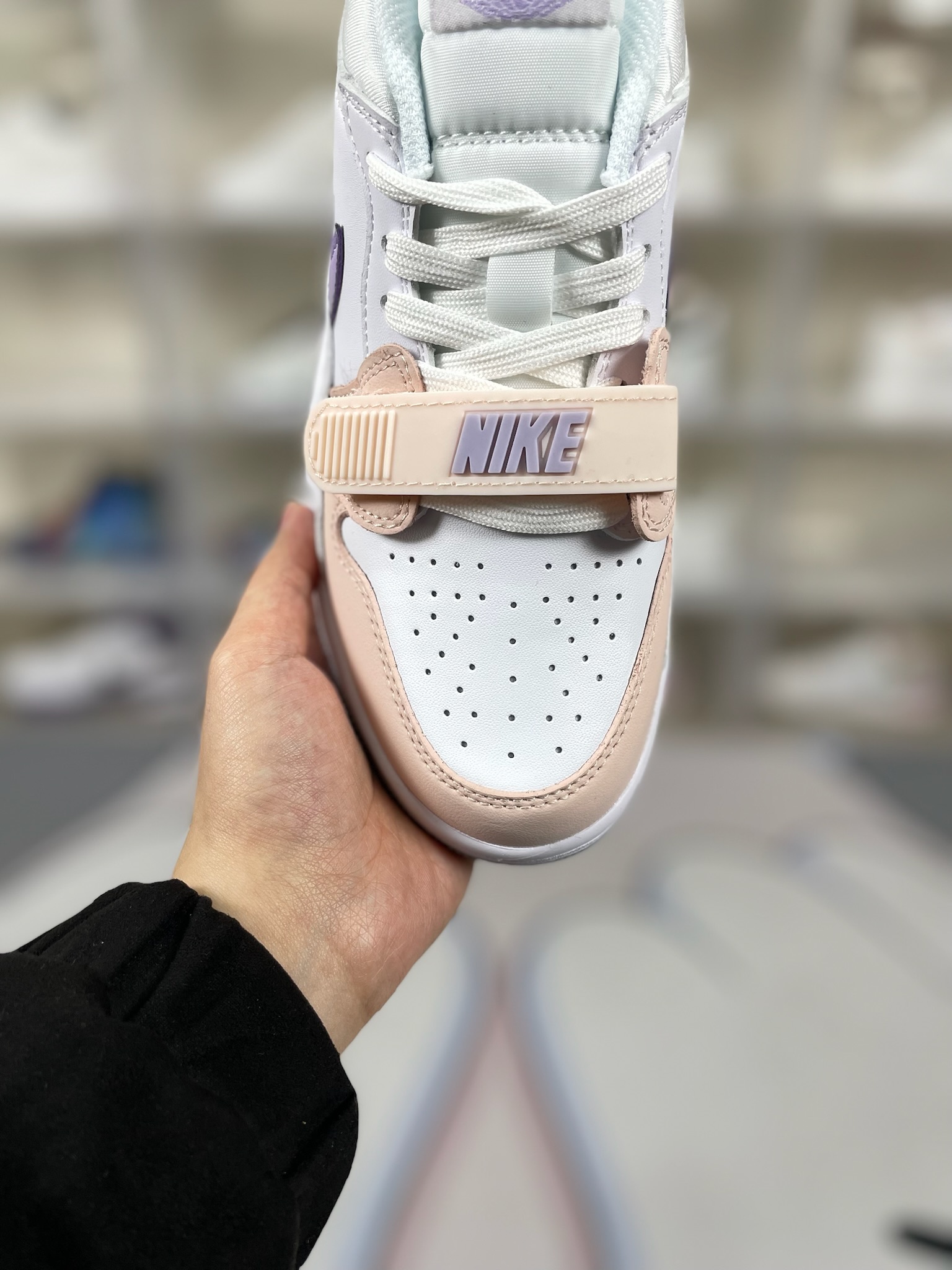 Jordan Legacy 312 Low Top Basketball Shoes - Pink/Purple, Women's Size 6 o 1hoai5mm51mb716ke3cs1ksa1dfg4