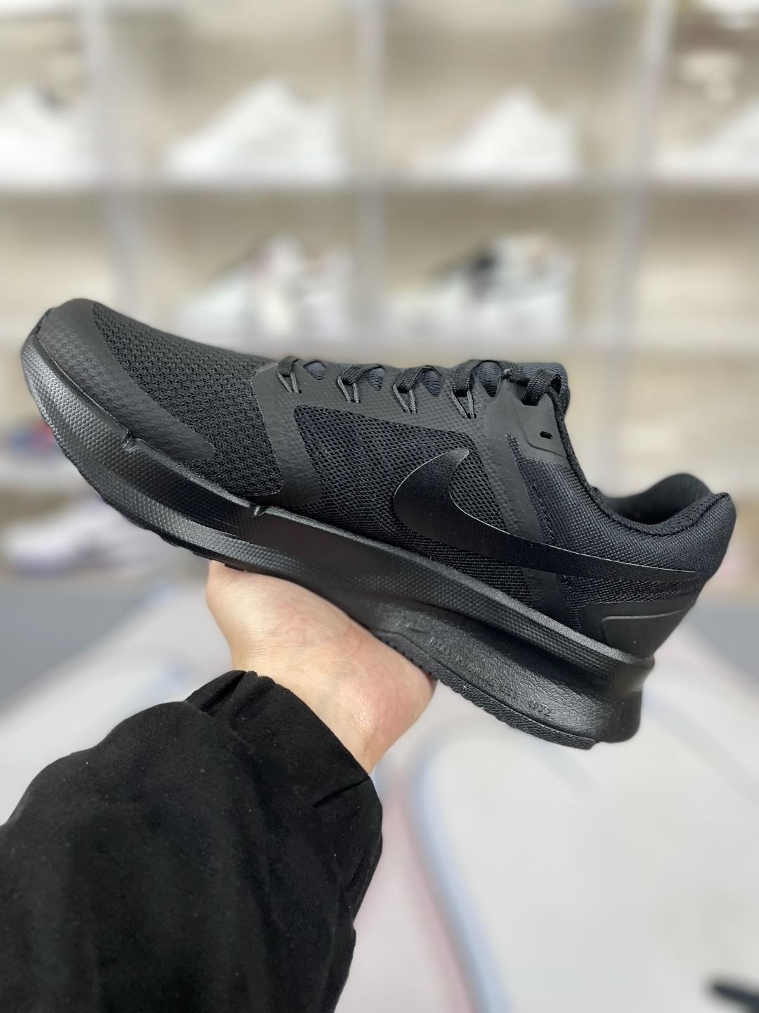 Nike Run Swift 3 Black Running Shoes - Lightweight, Breathable, and Comfortable 3 o 1hpc3sr9q5sbf6puc91hgafs41