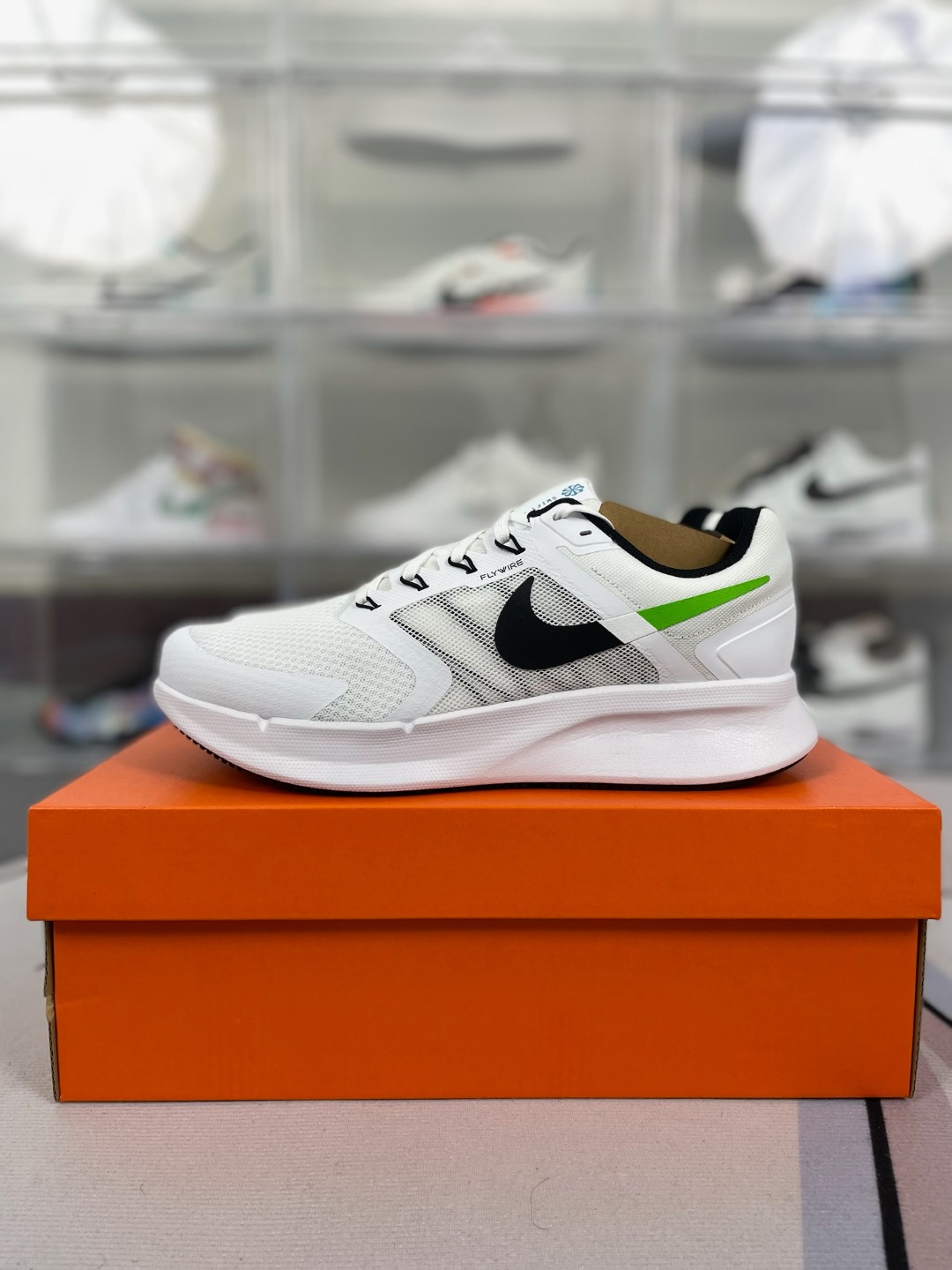 Nike Run Swift 3 White/Black Running Shoes - FJ1055-100 - Size 39-45 9 o 1hpu5hotj1en4l3h47l1bfo18qj7