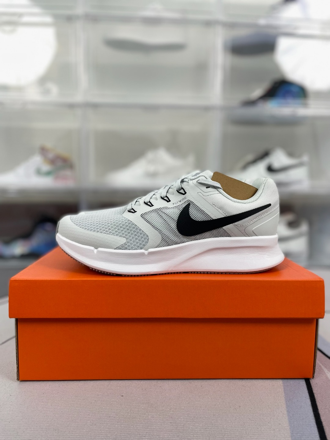 Nike Run Swift 3 Running Shoes - Men's Low Top Cushioned Sneakers 8 o 1hqt1b3gb1quu70b1jdd17i31nrd7