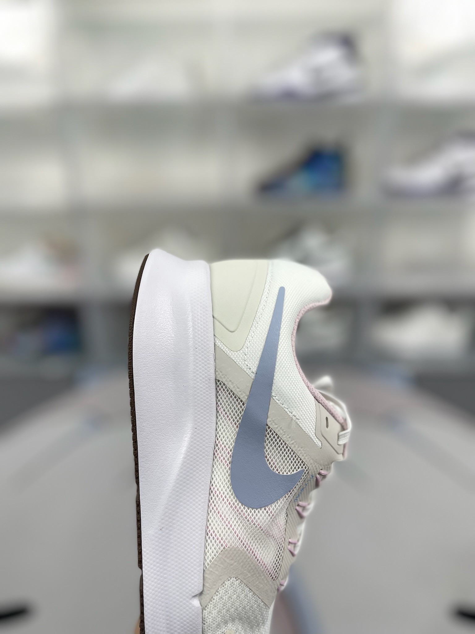 Nike Run Swift 3 Women's Running Shoes - Cushioning, Breathable, Durable 8 o 1hrf02f1p1b0fg3tets1sqgb5a6