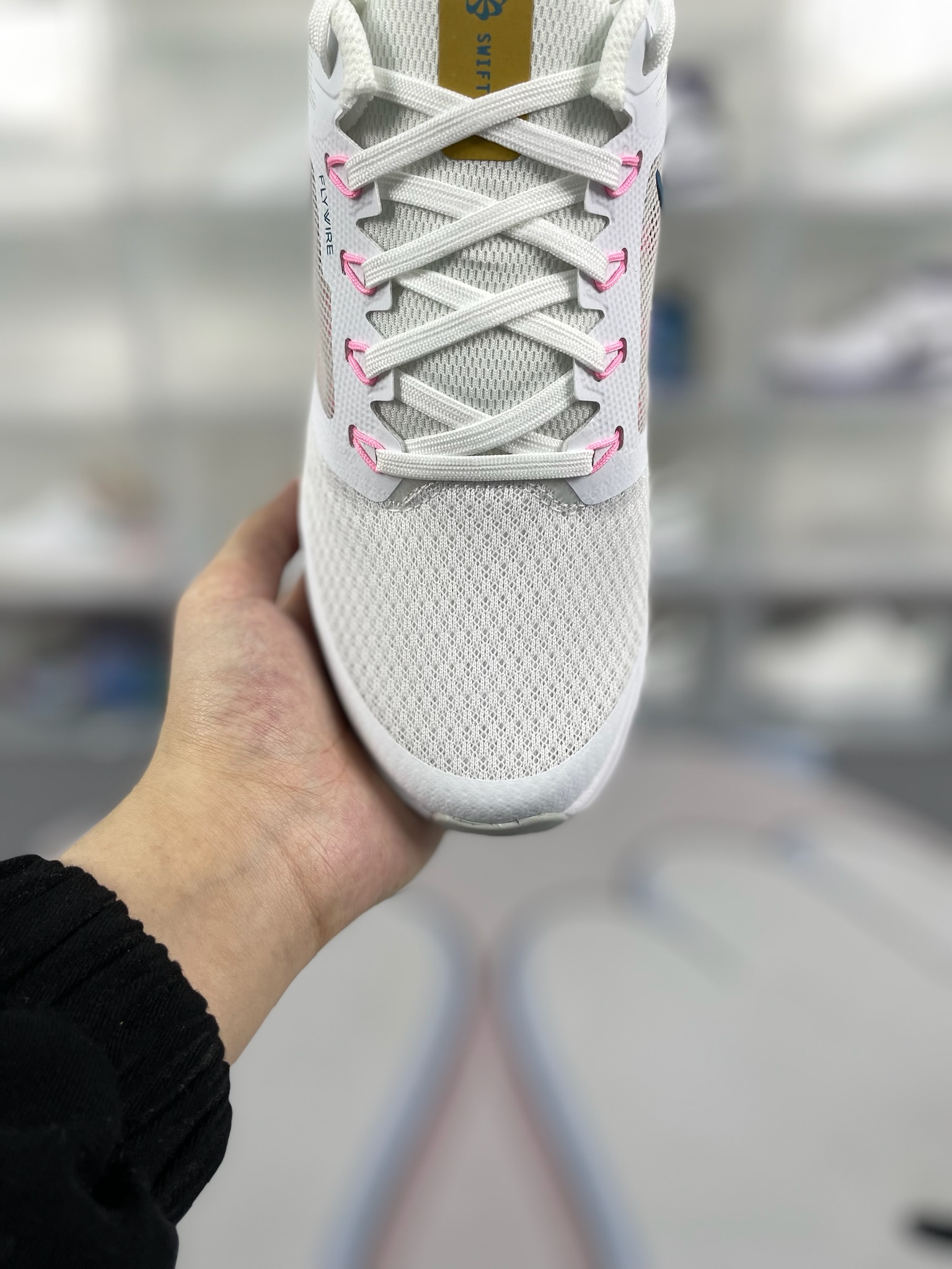 Nike Run Swift 3 Women's Running Shoes - White, Breathable, and Comfortable 5 o 1hrf02opo1dt71gmv1bt01pdgcj4