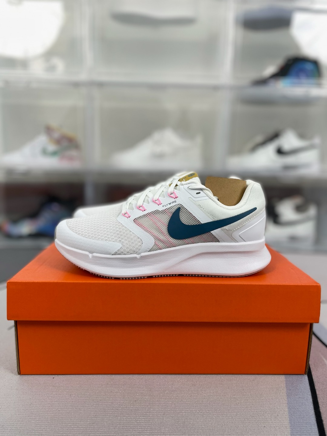 Nike Run Swift 3 Women's Running Shoes - White, Breathable, and Comfortable 8 o 1hrf02oppn9q1k0dnd8pcm1e9p7