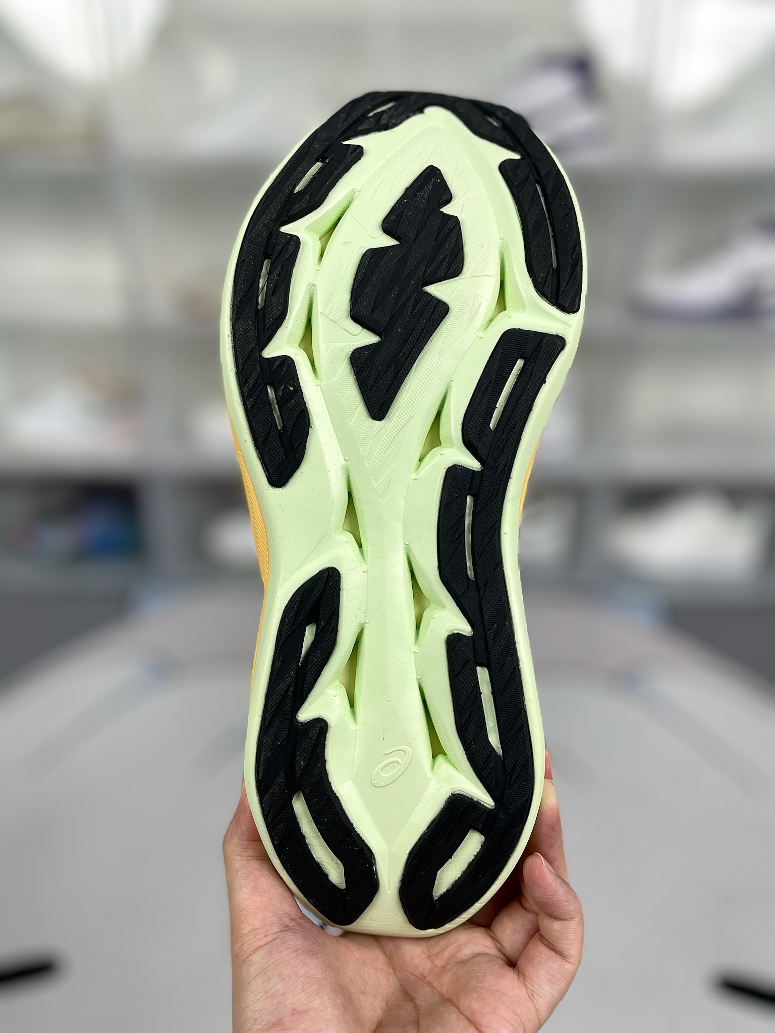 Asics Superblast Running Shoes - Comfort, Durability, and Style for Men & Women 7 o 1hta3j0dll7g18qisk75qkhrk5