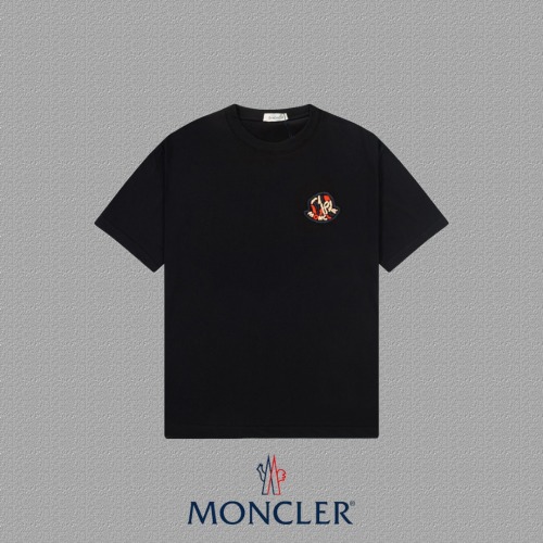 Moncler 2024FW Short Sleeve T-Shirt with Embroidered Logo - Unisex Style 1 Moncler 2024FW Short Sleeve T-Shirt with Embroidered Logo - Unisex Style