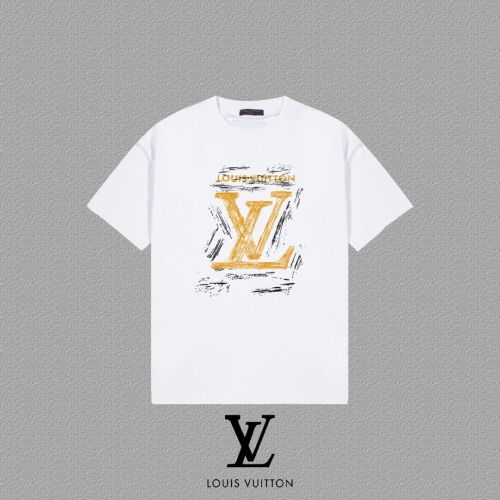 Louis Vuitton 2025FW Short Sleeve T-Shirt with LV Logo Print 1 Louis Vuitton 2025FW Short Sleeve T-Shirt with LV Logo Print